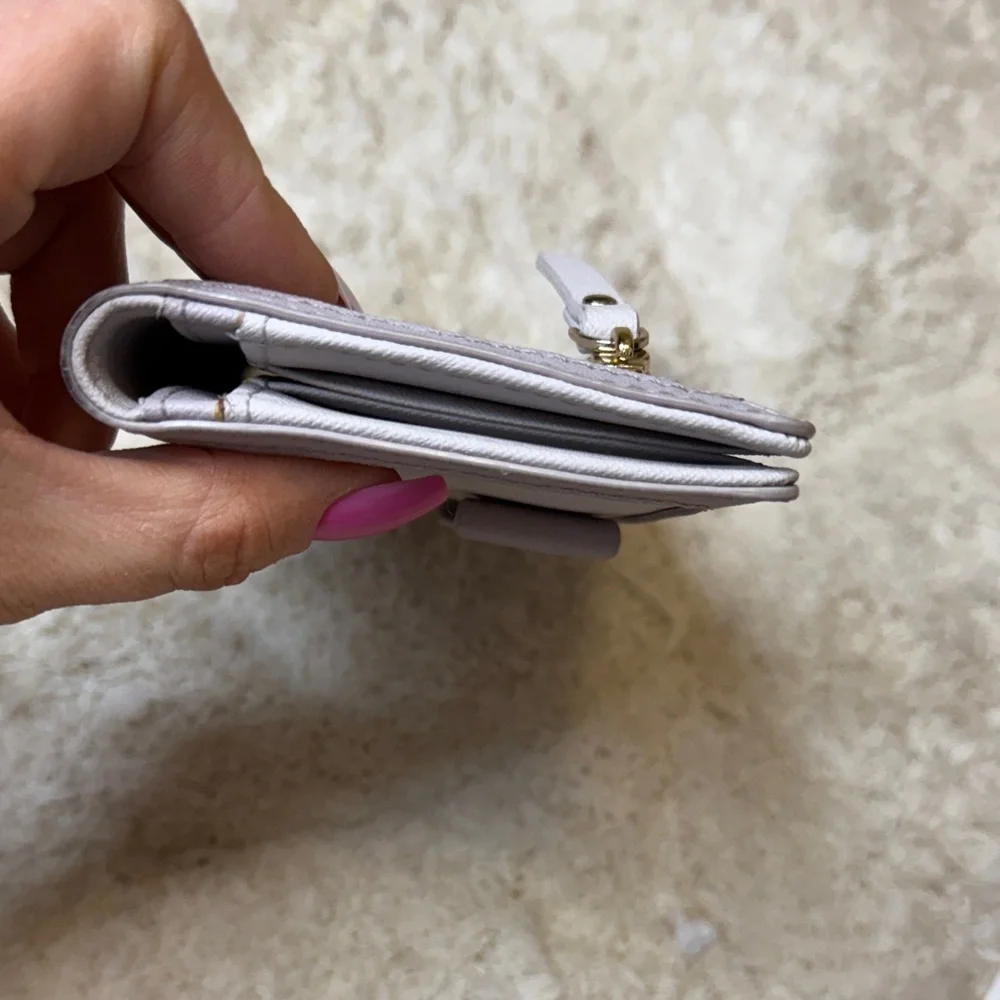 NWOT Kate Spade Light Gray Wallet with Bow Detail